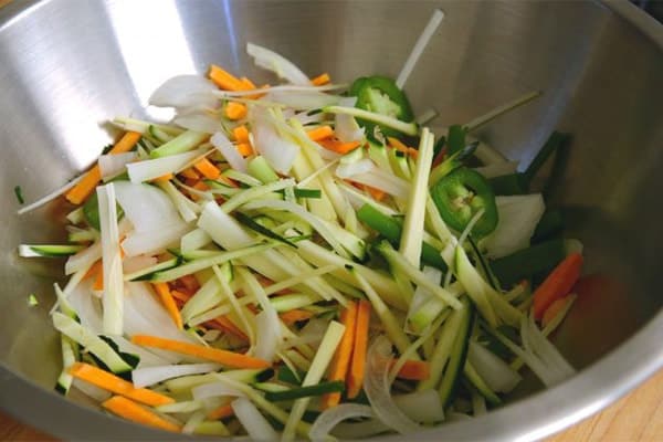 سبزیجات خلالی برای پنکیک