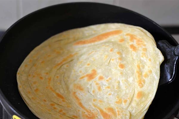 پخت نان پاراتا